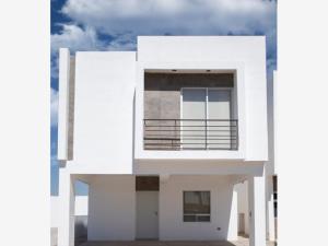 Casa en venta en Ejido Ana, Torreón, Coahuila de Zaragoza Casa en venta en Ejido Ana, Torreón, Coahuila de Zaragoza