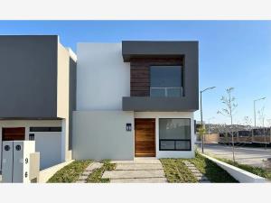 Casa en venta en San Jose de los Olvera, Corregidora, Querétaro Casa en venta en San Jose de los Olvera, Corregidora, Querétaro