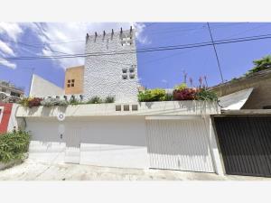 Casa en remate en Ejidos de San Pedro Mártir, Tlalpan, Ciudad de México Casa en remate en Ejidos de San Pedro Mártir, Tlalpan, Ciudad de México