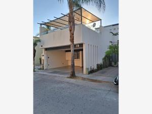 Casa en venta en Brisas del Lago, León, Guanajuato Casa en venta en Brisas del Lago, León, Guanajuato