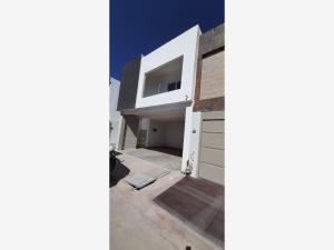 Casa en venta en Los Viñedos, Torreón, Coahuila de Zaragoza Casa en venta en Los Viñedos, Torreón, Coahuila de Zaragoza