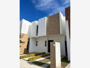 Casa en venta en Villas del Renacimiento, Torreón, Coahuila de Zaragoza Casa en venta en Villas del Renacimiento, Torreón, Coahuila de Zaragoza