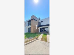 Casa en venta en Benito Juarez, Cuautla, Morelos Casa en venta en Benito Juarez, Cuautla, Morelos