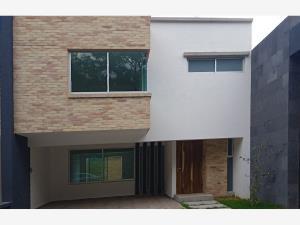 Casa en venta en Zerezotla, San Pedro Cholula, Puebla Casa en venta en Zerezotla, San Pedro Cholula, Puebla