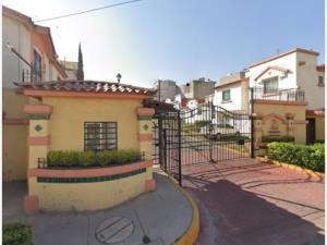 Casa en venta en Villa del Real, Tecámac, México Casa en venta en Villa del Real, Tecámac, México