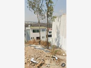 Terreno en venta en Bosque Esmeralda, Atizapán de Zaragoza, México Terreno en venta en Bosque Esmeralda, Atizapán de Zaragoza, México