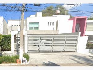 Casa en remate en Chapalita, Guadalajara, Jalisco Casa en remate en Chapalita, Guadalajara, Jalisco