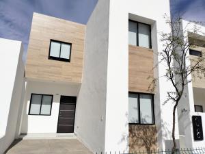 Casa en venta en Los Viñedos, Torreón, Coahuila de Zaragoza Casa en venta en Los Viñedos, Torreón, Coahuila de Zaragoza