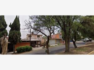 Casa en remate en Parque Residencial Coacalco 1a Sección, Coacalco de Berriozábal, México Casa en remate en Parque Residencial Coacalco 1a Sección, Coacalco de Berriozábal, México