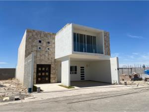 Casa en venta en Las Trojes, Torreón, Coahuila de Zaragoza Casa en venta en Las Trojes, Torreón, Coahuila de Zaragoza