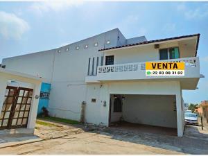 Casa en venta en Puente Moreno, Medellín de Bravo, Veracruz de Ignacio de la Llave Casa en venta en Puente Moreno, Medellín de Bravo, Veracruz de Ignacio de la Llave