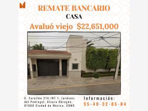 Casa en remate en Jardines del Pedregal, Álvaro Obregón, Ciudad de México Casa en remate en Jardines del Pedregal, Álvaro Obregón, Ciudad de México