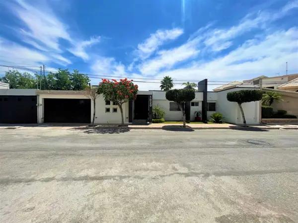 Casa en venta en Residencial Campestre la Rosita, Torreón, Coahuila de Zaragoza Casa en venta en Residencial Campestre la Rosita, Torreón, Coahuila de Zaragoza