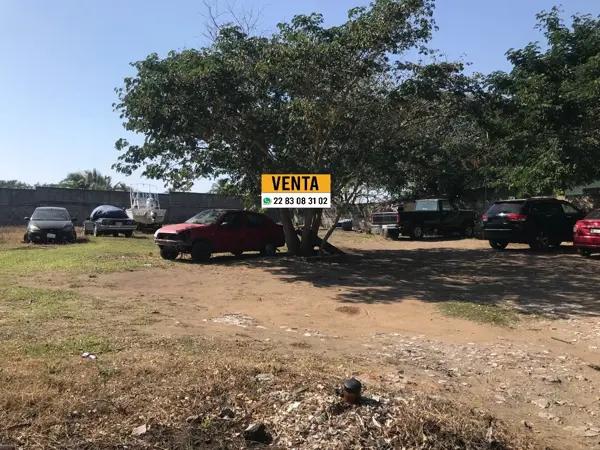 Terreno en venta en Joyas de Mocambo (Granjas los Pinos), Boca del Río, Veracruz de Ignacio de la Llave Terreno en venta en Joyas de Mocambo (Granjas los Pinos), Boca del Río, Veracruz de Ignacio de la Llave