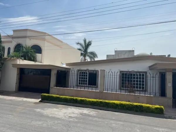 Casa en venta en Residencial Campestre la Rosita, Torreón, Coahuila de Zaragoza Casa en venta en Residencial Campestre la Rosita, Torreón, Coahuila de Zaragoza