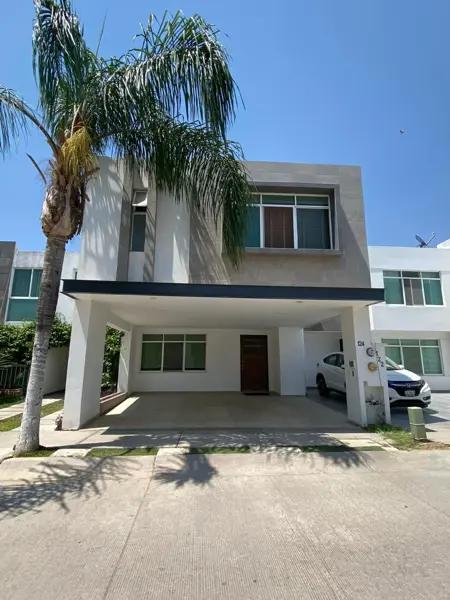 Casa en venta en Villas del Mayab, León, Guanajuato Casa en venta en Villas del Mayab, León, Guanajuato