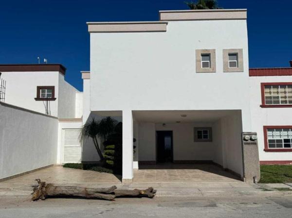 Casa en venta en Residencial Senderos, Torreón, Coahuila de Zaragoza Casa en venta en Residencial Senderos, Torreón, Coahuila de Zaragoza