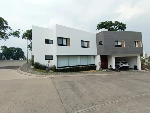 Casa en venta en Paseo de la Reina, Xalapa, Veracruz de Ignacio de la Llave Casa en venta en Paseo de la Reina, Xalapa, Veracruz de Ignacio de la Llave