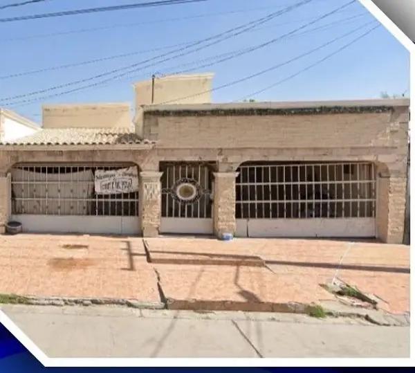 Casa en venta en Braulio Fernandez Aguirre, Torreón, Coahuila de Zaragoza Casa en venta en Braulio Fernandez Aguirre, Torreón, Coahuila de Zaragoza