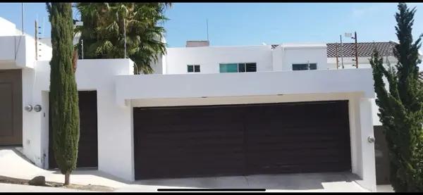 Casa en venta en Porta Fontana, León, Guanajuato Casa en venta en Porta Fontana, León, Guanajuato