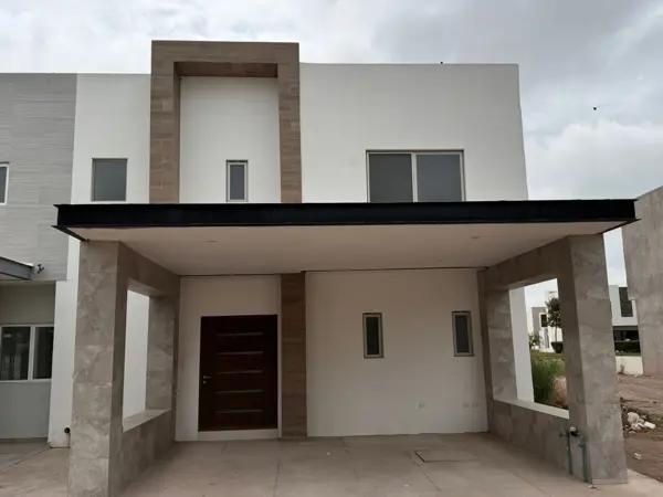 Casa en venta en Altozano la Nueva Laguna, Gómez Palacio, Durango Casa en venta en Altozano la Nueva Laguna, Gómez Palacio, Durango