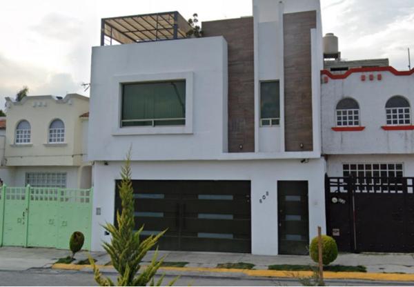 Casa en venta en La Puerta de Hierro, Pachuca de Soto, Hidalgo Casa en venta en La Puerta de Hierro, Pachuca de Soto, Hidalgo