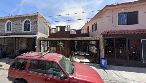 Casa en remate en Las Plazas, Monterrey, Nuevo León Casa en remate en Las Plazas, Monterrey, Nuevo León