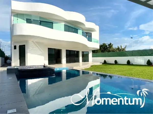 Casa en venta en Lomas de Cocoyoc, Atlatlahucan, Morelos Casa en venta en Lomas de Cocoyoc, Atlatlahucan, Morelos