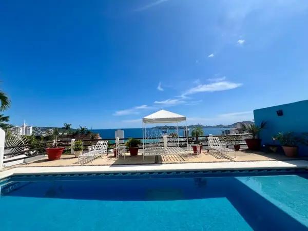 Casa en venta en Condesa, Acapulco de Juárez, Guerrero Casa en venta en Condesa, Acapulco de Juárez, Guerrero