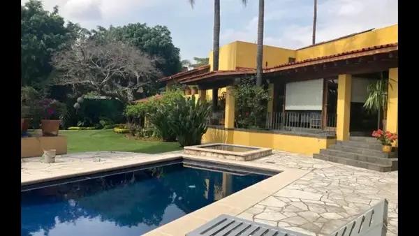 Casa en venta en Los Volcanes, Cuernavaca, Morelos Casa en venta en Los Volcanes, Cuernavaca, Morelos
