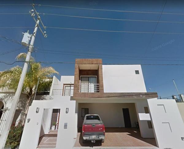 Casa en remate en Valle Real, Saltillo, Coahuila de Zaragoza Casa en remate en Valle Real, Saltillo, Coahuila de Zaragoza