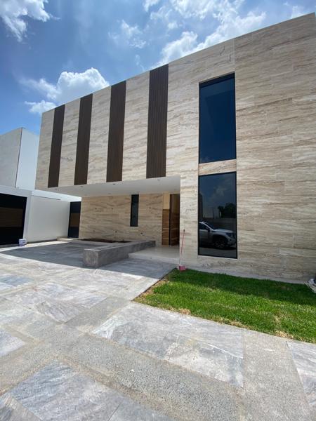 Casa en venta en Real del Nogalar, Torreón, Coahuila de Zaragoza Casa en venta en Real del Nogalar, Torreón, Coahuila de Zaragoza
