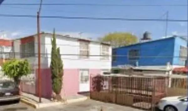 Casa en venta en Unidad Ejército Constitucionalista, Iztapalapa, Ciudad de México Casa en venta en Unidad Ejército Constitucionalista, Iztapalapa, Ciudad de México