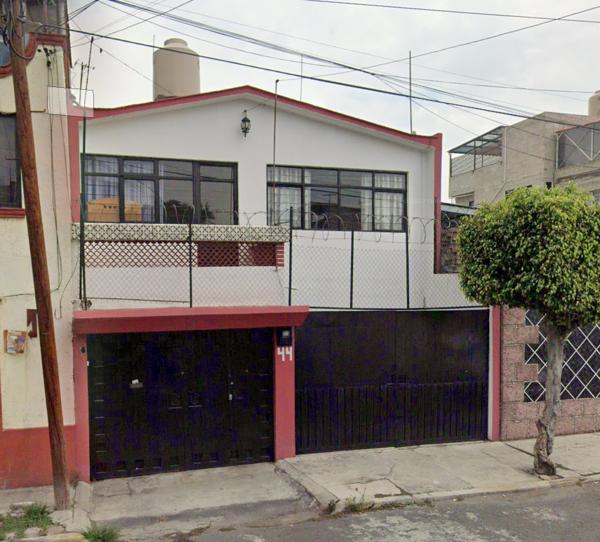 Casa en venta en El Sifón, Iztapalapa, Ciudad de México Casa en venta en El Sifón, Iztapalapa, Ciudad de México