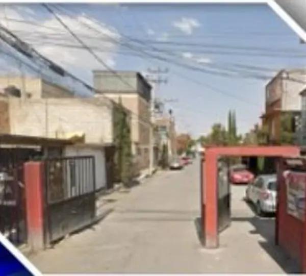 Casa en venta en Ehécatl (Paseos de Ecatepec), Ecatepec de Morelos, México Casa en venta en Ehécatl (Paseos de Ecatepec), Ecatepec de Morelos, México