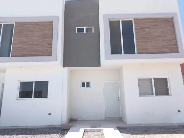 Casa en venta en Tabachines, Gómez Palacio, Durango Casa en venta en Tabachines, Gómez Palacio, Durango