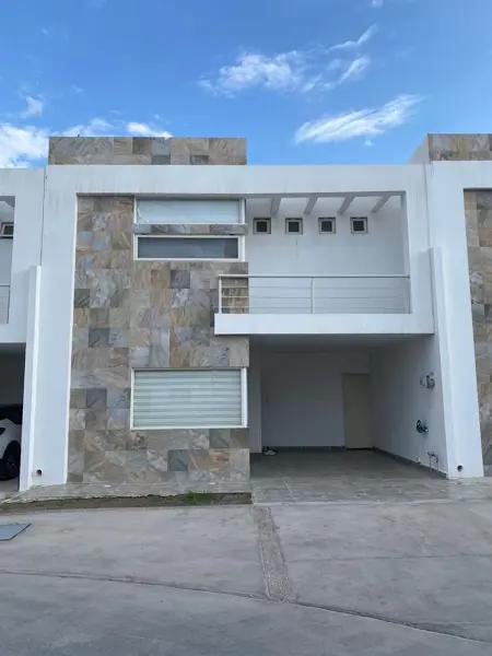 Casa en renta en Santa Bárbara, Torreón, Coahuila de Zaragoza Casa en renta en Santa Bárbara, Torreón, Coahuila de Zaragoza