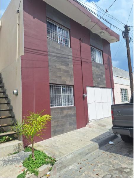 PARAISOS DEL COLLI !!!!! CASA EN VENTA A TAN SOLO 2 MIN DE AV LAS TORRES PARAISOS DEL COLLI !!!!! CASA EN VENTA A TAN SOLO 2 MIN DE AV LAS TORRES