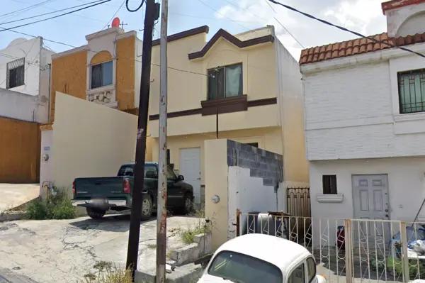 Casa en venta en Colinas de Valle Verde, Monterrey, Nuevo León Casa en venta en Colinas de Valle Verde, Monterrey, Nuevo León