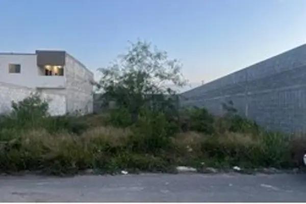 Terreno en venta en Los Pinos, Saltillo, Coahuila de Zaragoza Terreno en venta en Los Pinos, Saltillo, Coahuila de Zaragoza