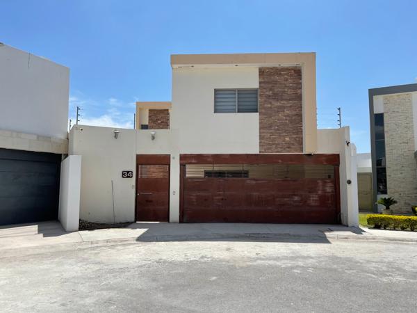 Casa en venta en Los Viñedos, Torreón, Coahuila de Zaragoza Casa en venta en Los Viñedos, Torreón, Coahuila de Zaragoza
