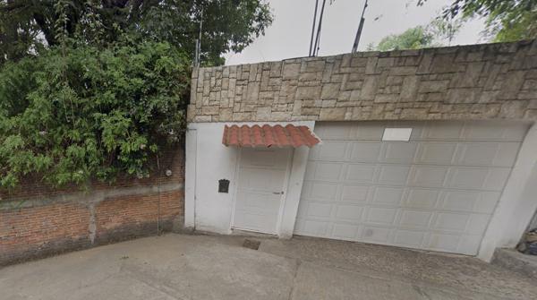 Casa en remate en Chamilpa, Cuernavaca, Morelos Casa en remate en Chamilpa, Cuernavaca, Morelos
