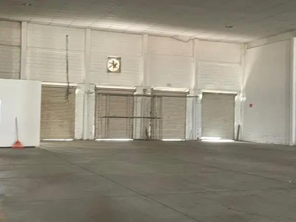 Nave en renta en Plaza Jumbo, Torreón, Coahuila de Zaragoza Nave en renta en Plaza Jumbo, Torreón, Coahuila de Zaragoza