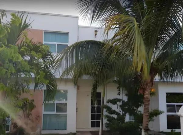 Casa en venta en Playa del Carmen, Solidaridad, Quintana Roo Casa en venta en Playa del Carmen, Solidaridad, Quintana Roo