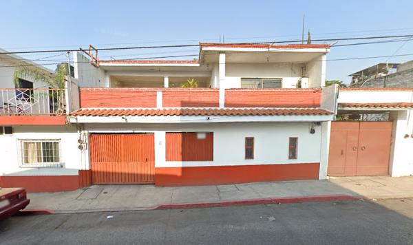 Casa en remate en Lomas del Carril, Temixco, Morelos Casa en remate en Lomas del Carril, Temixco, Morelos