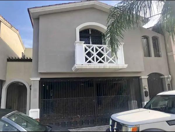 Casa en venta en Cerradas de Anáhuac, General Escobedo, Nuevo León Casa en venta en Cerradas de Anáhuac, General Escobedo, Nuevo León