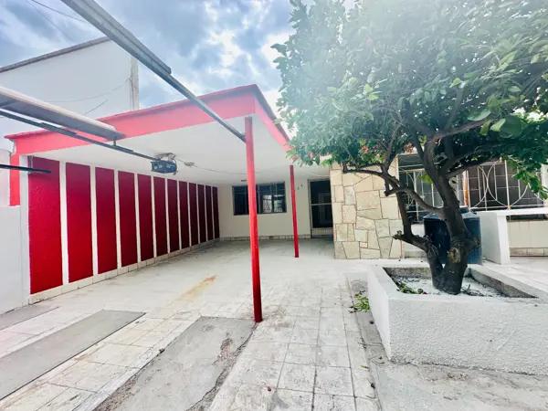 Casa en venta en Ampliación los Ángeles, Torreón, Coahuila de Zaragoza Casa en venta en Ampliación los Ángeles, Torreón, Coahuila de Zaragoza