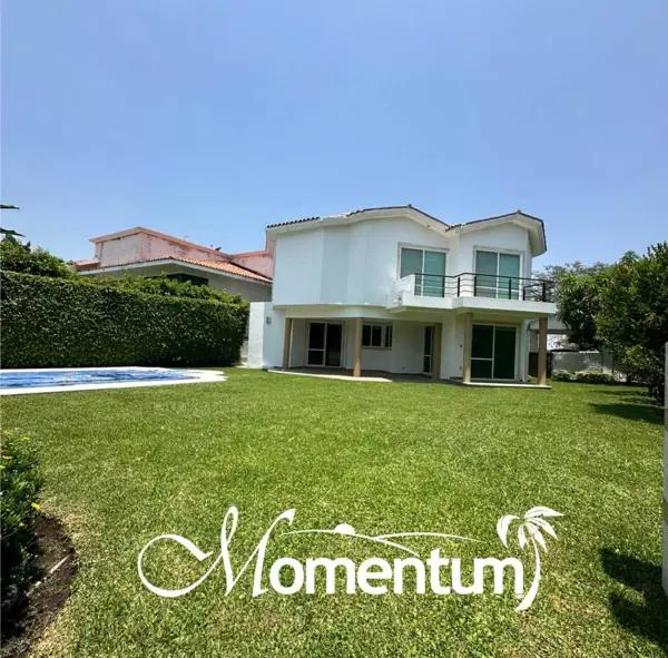 Casa en venta en Lomas de Cocoyoc, Atlatlahucan, Morelos Casa en venta en Lomas de Cocoyoc, Atlatlahucan, Morelos
