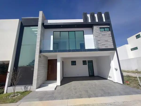 Casa en venta en Fracc Zerezotla, San Pedro Cholula, Puebla Casa en venta en Fracc Zerezotla, San Pedro Cholula, Puebla