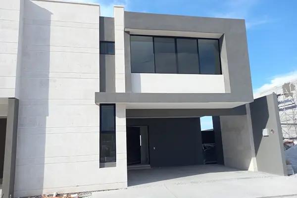 Casa en venta en Los Alamos, Saltillo, Coahuila de Zaragoza Casa en venta en Los Alamos, Saltillo, Coahuila de Zaragoza